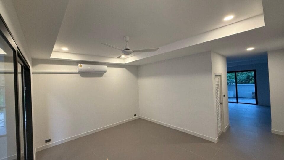 Newly Renovated Townhouse in Prime Bophut For Sale (8)