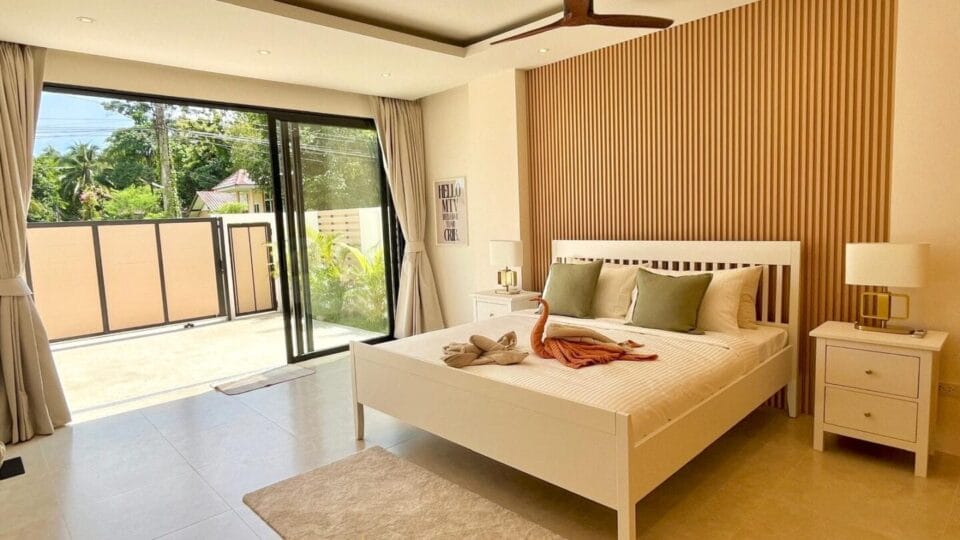 Peaceful 3 Bedroom Pool Villa For Sale in Leam Sor (1)